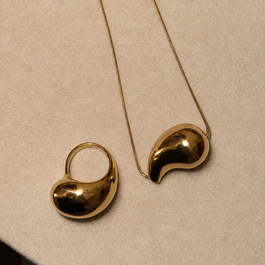 Gold Water Drop Necklace